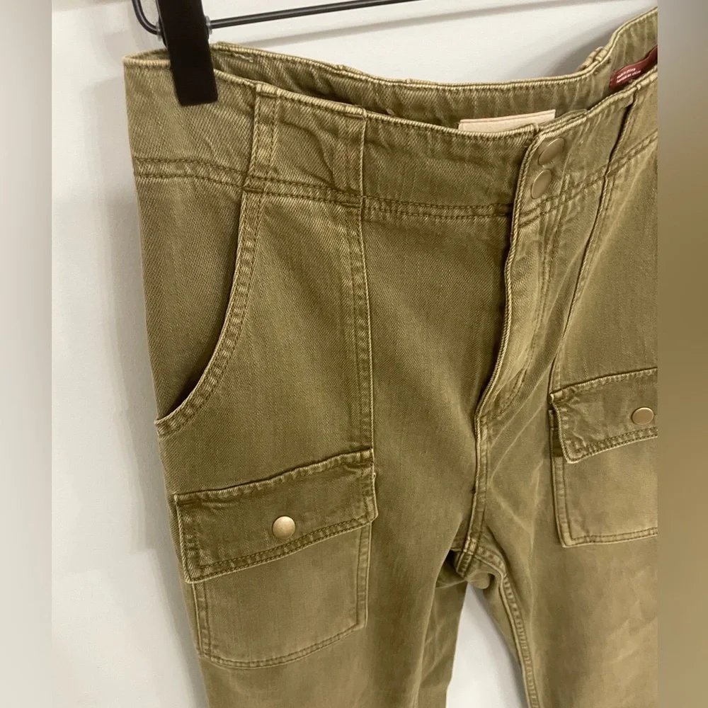 Anthropologie Pilcro Level Utility Pants Safari Green Size 28 cargo Casual. 6 - Picture 3 of 9